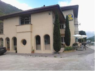 Naturno Italy holiday hotel