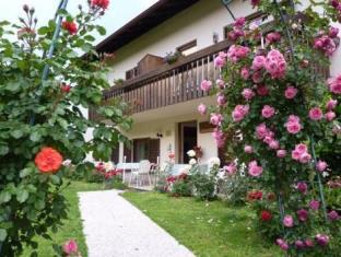 Nalles Italy holiday hotel