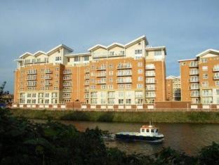 Cardiff United Kingdom holiday hotel