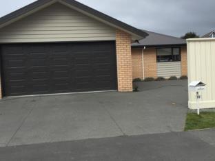 Christchurch New Zealand holiday hotel