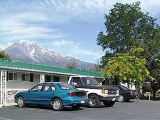 Weed (CA) United States holiday hotel
