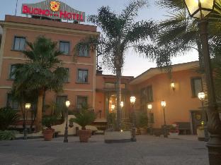 Naples Italy holiday hotel