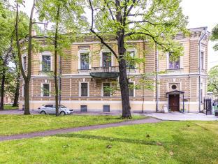 Saint Petersburg Russia holiday hotel