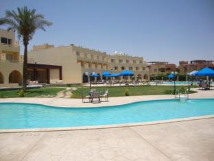Ain Sokhna Egypt holiday hotel