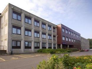 Cardiff United Kingdom holiday hotel