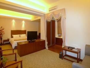 Dongguan China holiday hotel