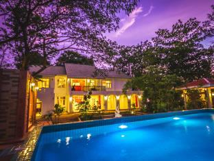 Kanchanaburi Thailand holiday hotel