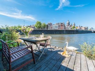 Amsterdam Netherlands holiday hotel