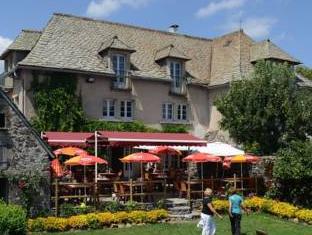 Salers France holiday hotel