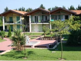 Dormelletto Italy holiday hotel