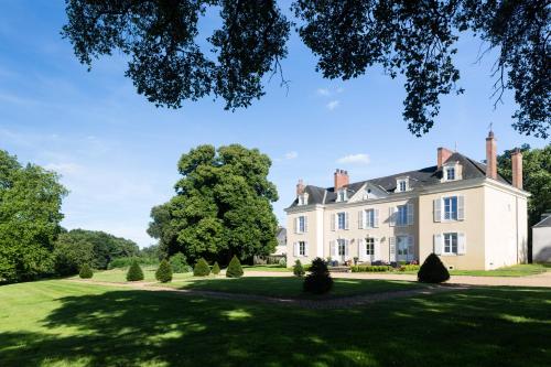 Cérans France holiday hotel