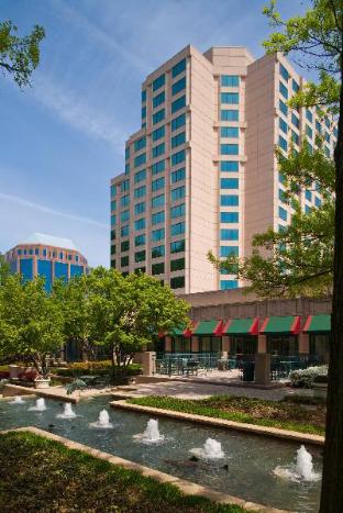 Falls Church (VA) United States holiday hotel