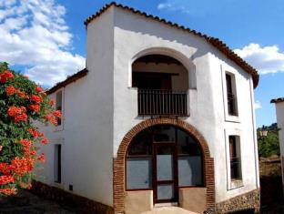 Linares De La Sierra Spain holiday hotel