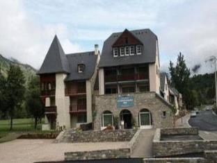 Loudenvielle France holiday hotel