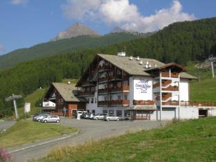 Gressan Italy holiday hotel