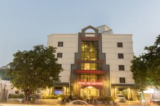 Ahmedabad India holiday hotel