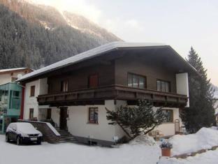 See Austria holiday hotel