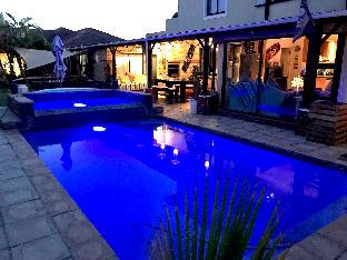 Cape Town South Africa holiday hotel