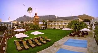 Cape Town South Africa holiday hotel