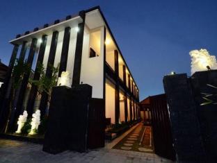 Bali Indonesia holiday hotel