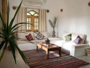 Dahab Egypt holiday hotel