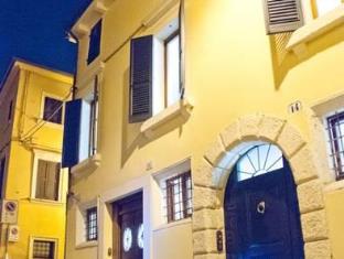 Verona Italy holiday hotel
