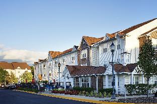 West Dundee (IL) United States holiday hotel