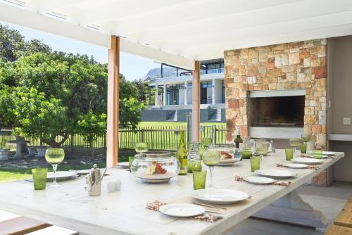 Cape Town South Africa holiday hotel