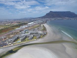 Cape Town South Africa holiday hotel