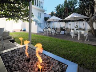 Cape Town South Africa holiday hotel