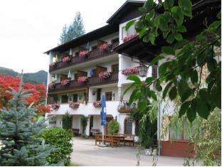 Hinterstoder Austria holiday hotel
