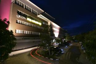 Aceh Indonesia holiday hotel